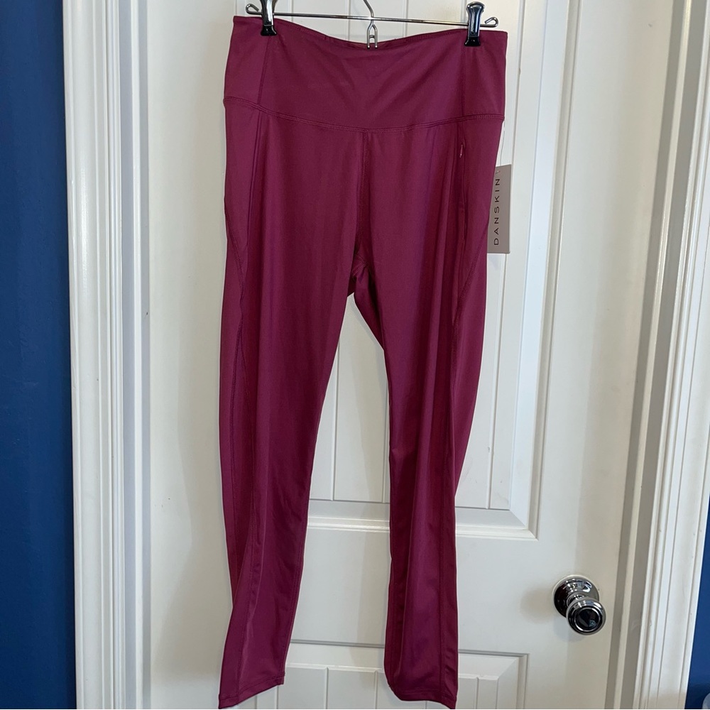 ⭐️ NWT Danskin High Rise High Waist Pink Rose Athletic Legging Tights Large A1